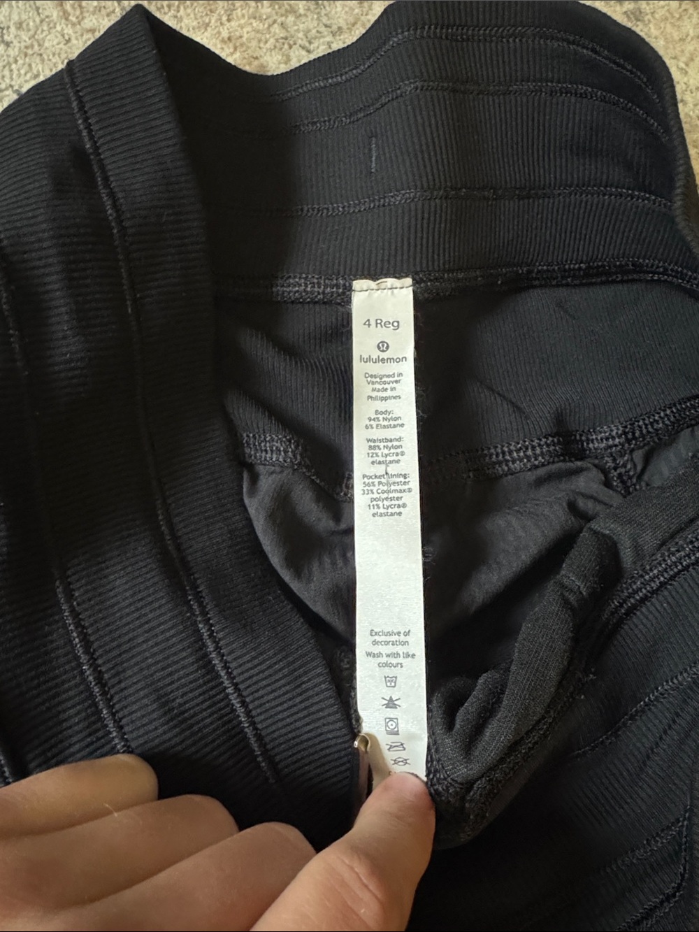Lululemon dance studio Pants size 4 - Picture 5 of 9